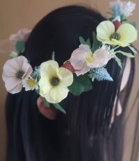 フラワーティアラ